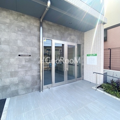 
						トラディス赤塚　入り口