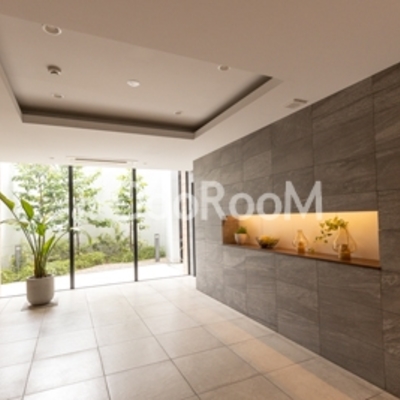 
						フレシール阿佐ヶ谷 ロビー