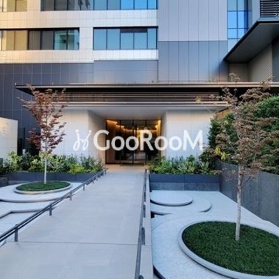 
						ブランズ渋谷桜丘 入口