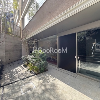 
						ジオ高輪 外観写真1