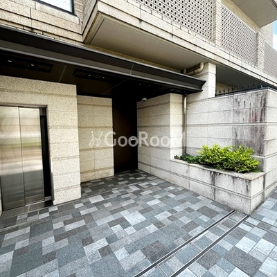 
						ザ・サンメゾン表参道　エントランス2