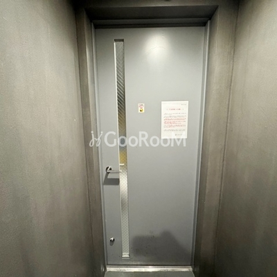 
						シーズンフラッツ代々木 ゴミ置き場