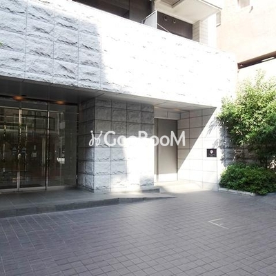 
						ガーラプレイス新宿御苑 エントランス2