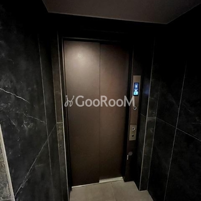 
						ブランシエスタ東陽町  内廊下