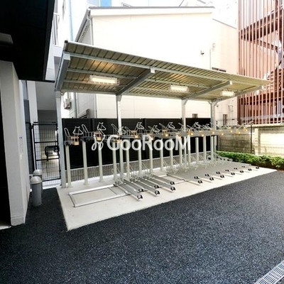 
						プラウドフラット本所吾妻橋 駐輪場