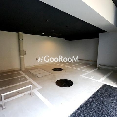 
						プラウドフラット本所吾妻橋 バイク置場