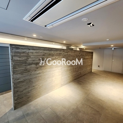 
						ラクレイス横濱関内 ロビー1