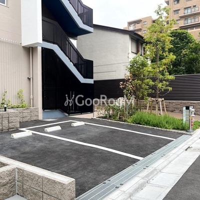 
						パークアクシス錦糸町スタイルズ 駐車場