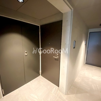 
						アスティーレ池尻大橋　廊下2