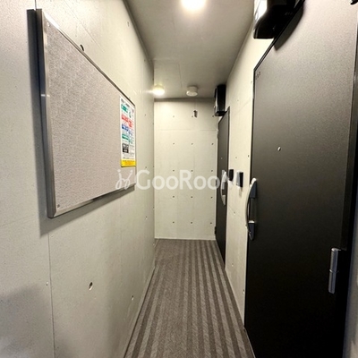 
						ココフラット赤堤 共用部1