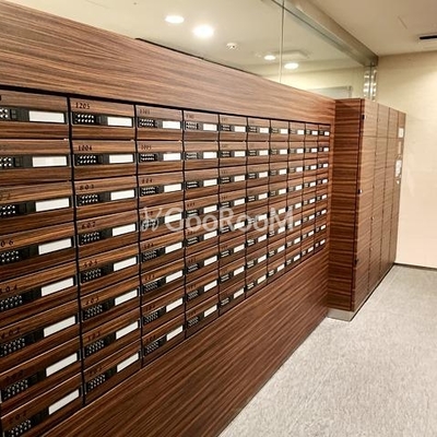 
						パークコート・ジオ永田町 郵便受け