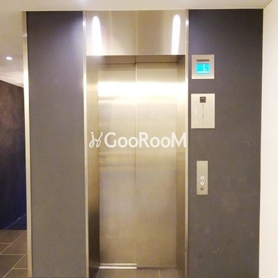 
						パークハビオ渋谷神山町 エレベーター