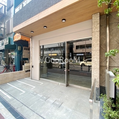 
						リーラ三鷹 エントランス2