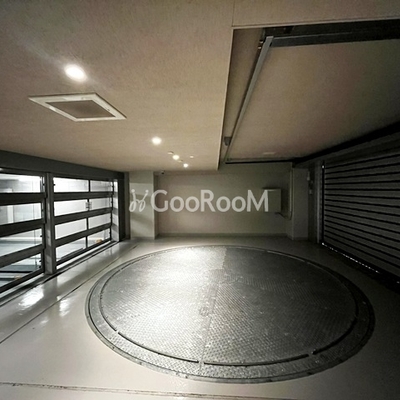 
						ザ・サンメゾン表参道　駐車場1