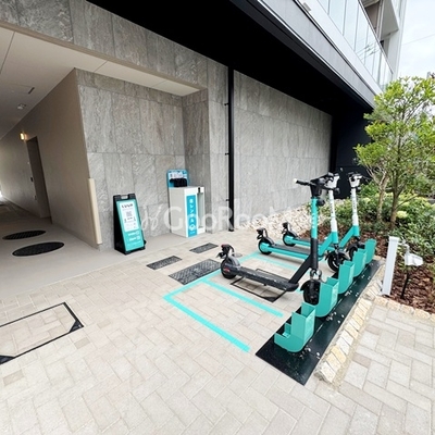 
						パークアクシス下北沢 LOOP