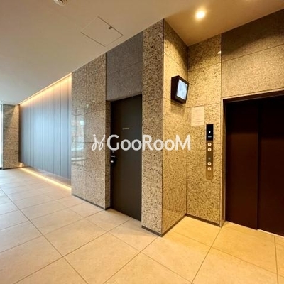 
						アイフラット文京本駒込 エレベーター