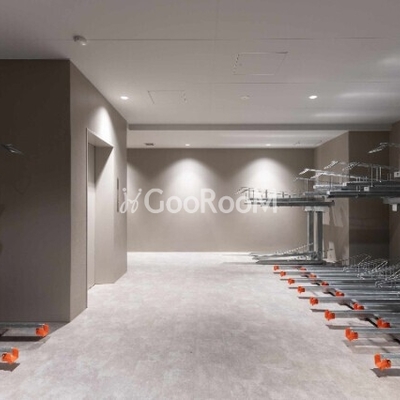 
						シーズンフラッツ菊川 駐輪場