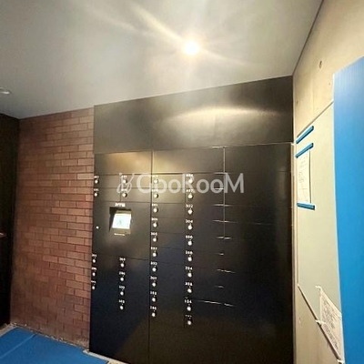 
						バルム下馬 郵便受け