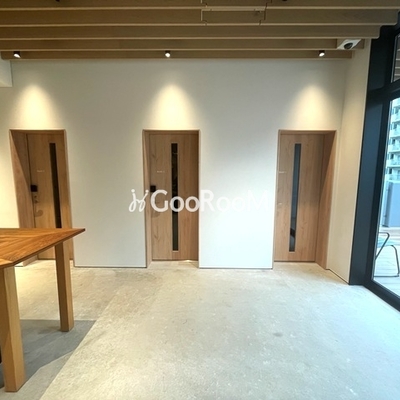 
						コンフォリア芝浦MOKU 共用部3