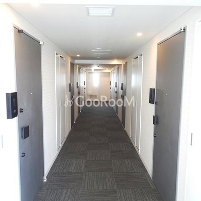 
						パークハビオ東中野  内廊下