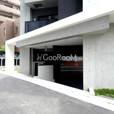 
						ＢｌｕＲｏｃｋ青葉台 エントランス2