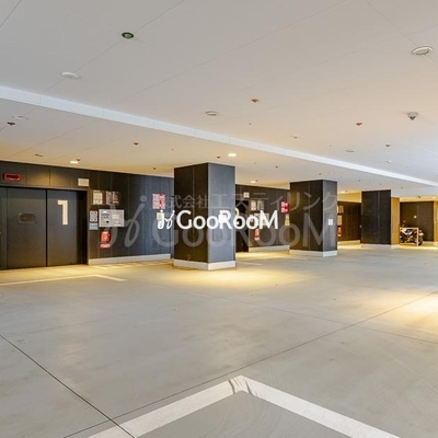 
						パークアクシス豊洲キャナル  駐車場