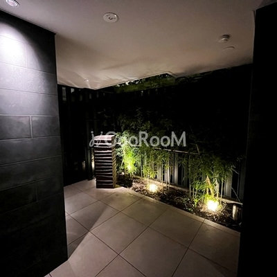 
						エスセナーリオ高輪　ロビー