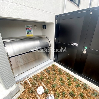 
						アスティーレ池尻大橋　ゴミ置き場