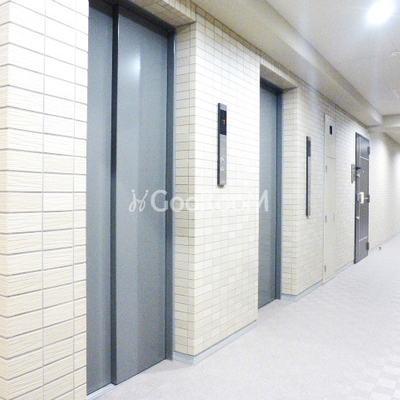 
						シェル品川戸越 廊下