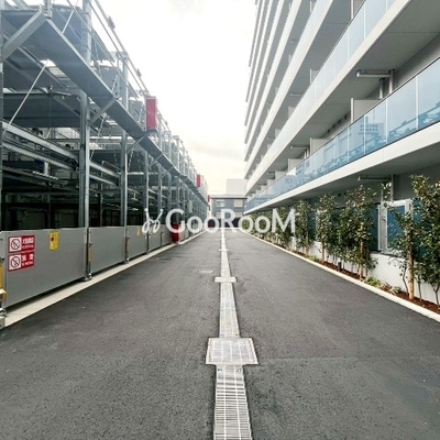 
						オアーゼ日暮里レジデンス 駐車場2