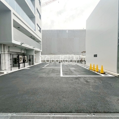 
						オアーゼ日暮里レジデンス 駐車場2