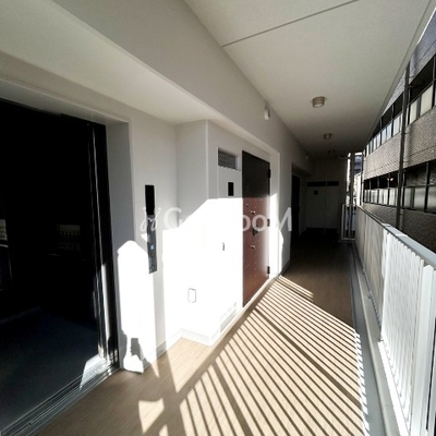 
						シーズンフラッツ上野稲荷町 外観・共用部写真14