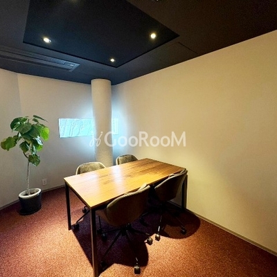 
						ルミークスイート麻布十番 会議室