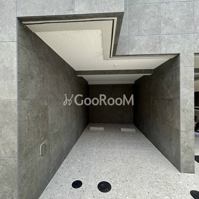 
						プレール・ドゥーク赤塚 駐車場