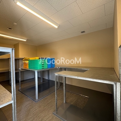 
						名アルブルちとせ尾久駅前 ゴミ置き場