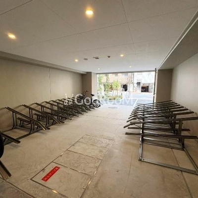 
						アーバネックス上野元浅草　駐輪場