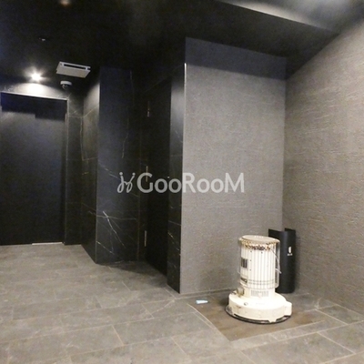 
						プライムブリス新御徒町 ロビー