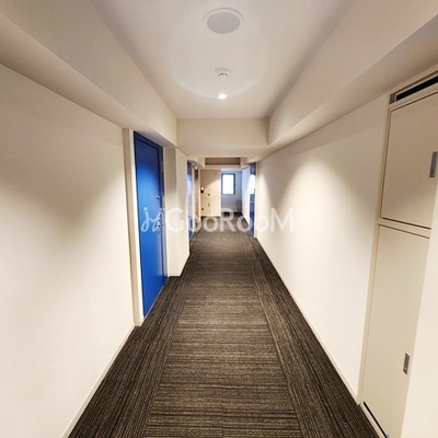 
						中目黒ウエスト 内廊下