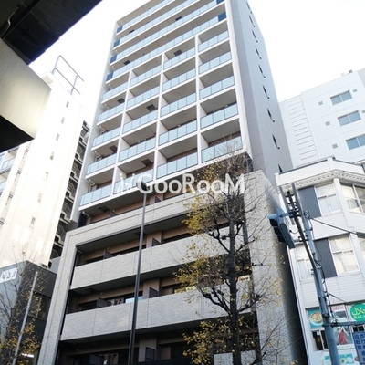 
						ピークス神田 外観