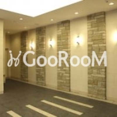 
						コンフォリア田町  エントランス3