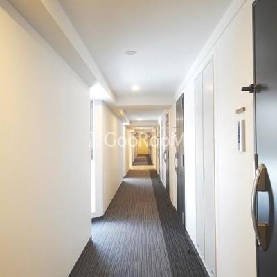 
						バウスステージ高田馬場 内廊下