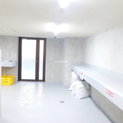 
						エスタート品川南大井 ゴミ置き場