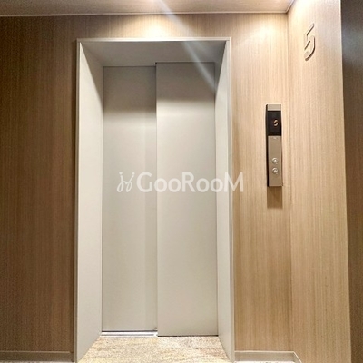 
						オルタナ押上　エレベーター