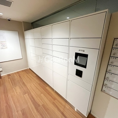 
						ルーウェ東大泉 郵便受け