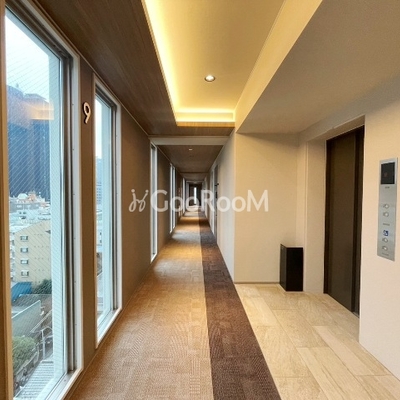 
						プリマ ステラ 内廊下