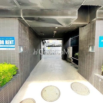 
						レジディア月島Ⅲ 通路