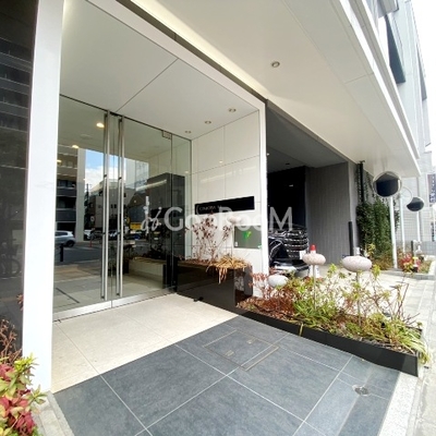 
						コンフォリア王子 エントランス