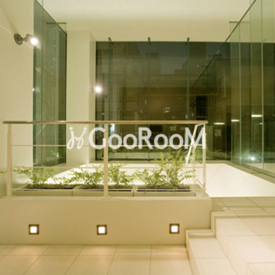 
						カスタリア市ヶ谷 ロビー