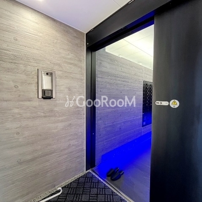 
						コートモデリア広尾Tokyo オートロック