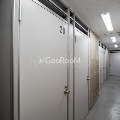 
						トランクルーム